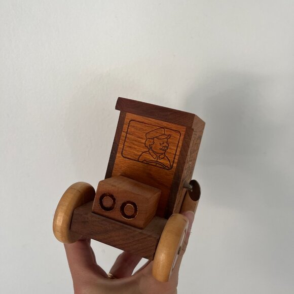 Vintage Wooden USPS Truck:  Piggy Bank/Music Box, 1991 - Picture 7 of 7